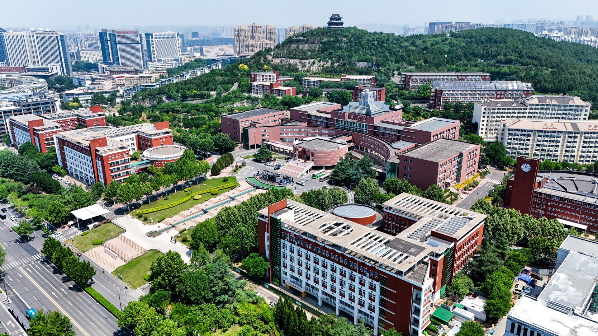 山东大学齐鲁软件学院