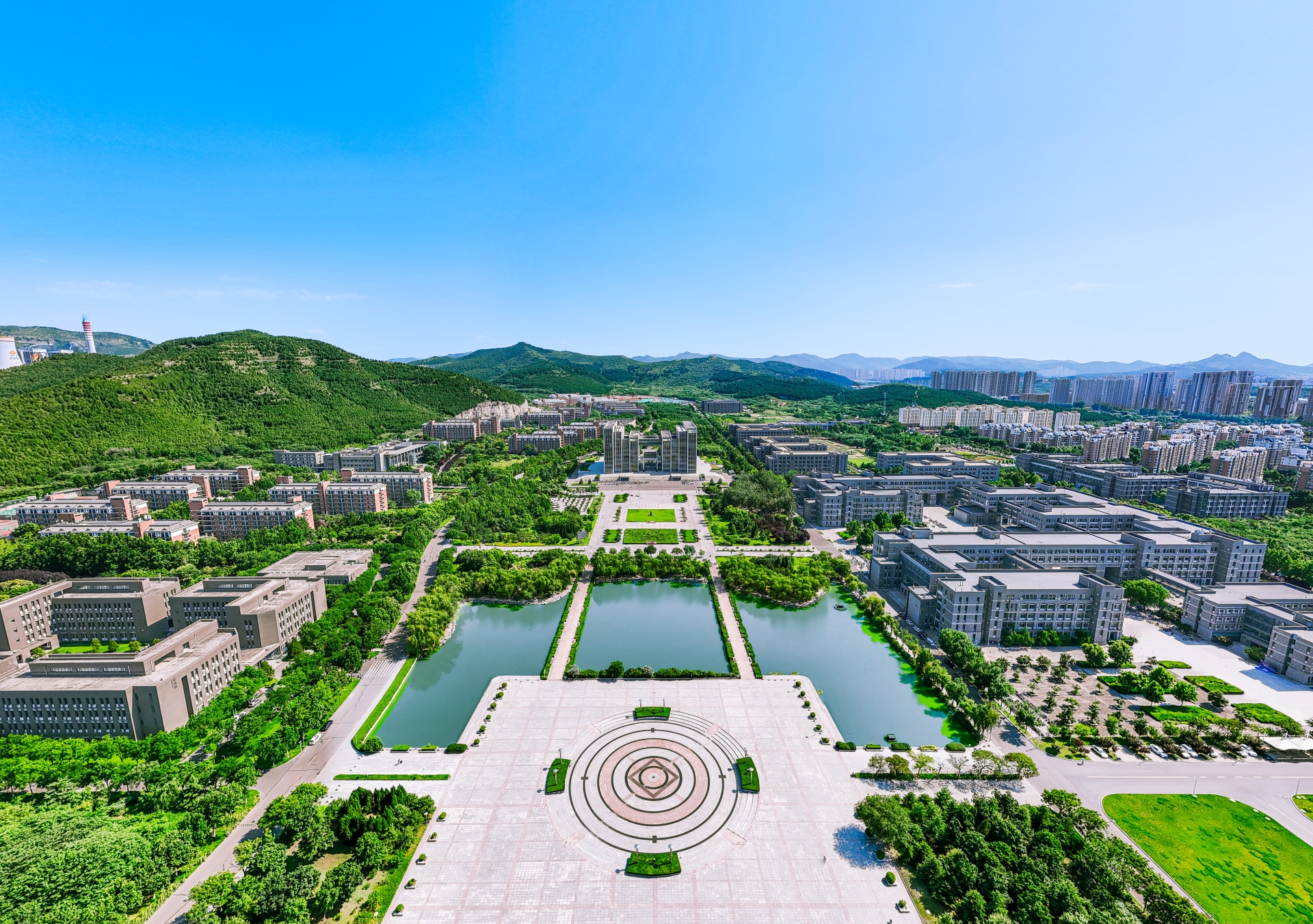 山师大长清校区理科教学楼、综合楼